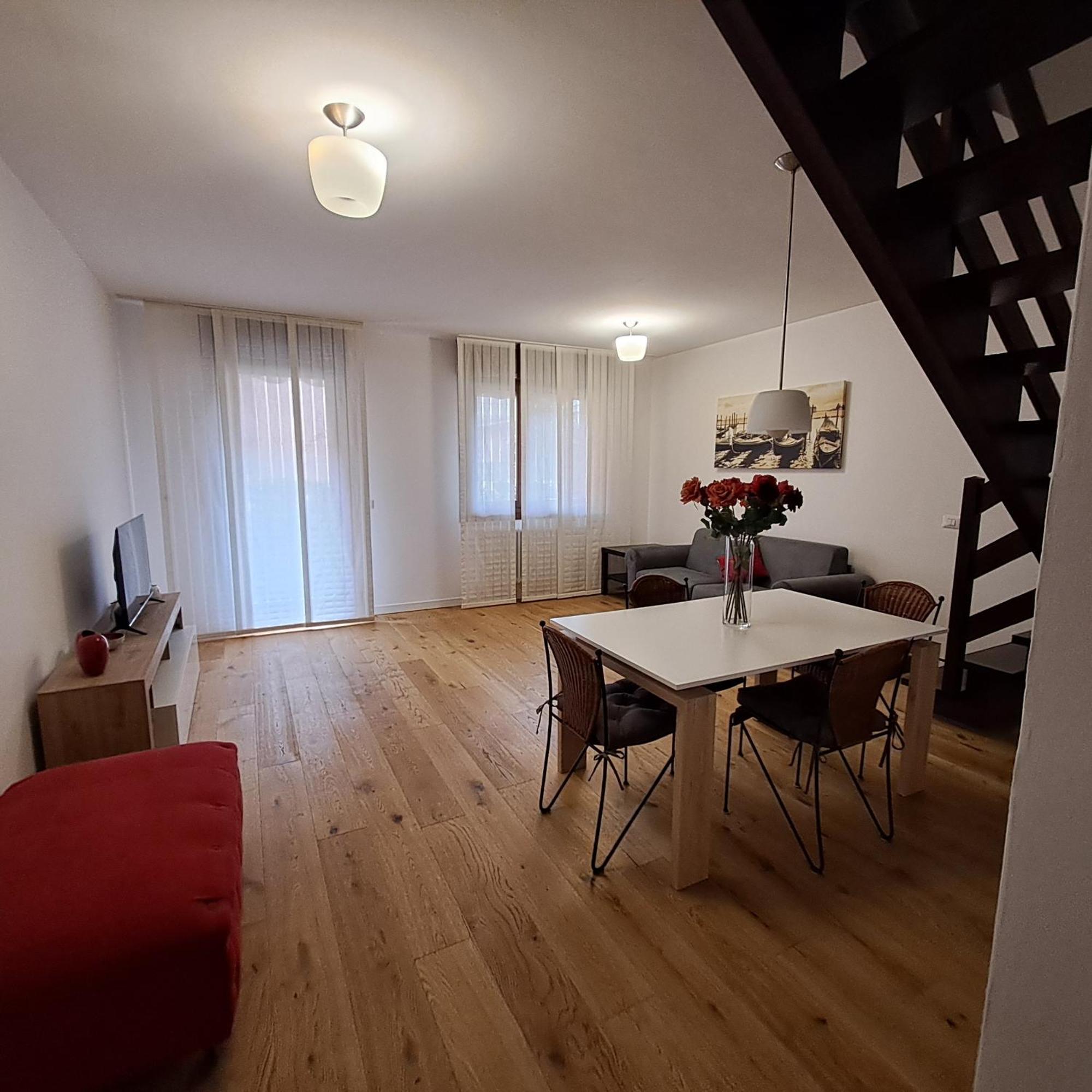 Appartamento Sangiuliano Mestre Esterno foto
